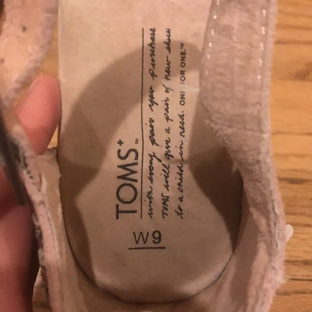 Toms open toe wedges sandals